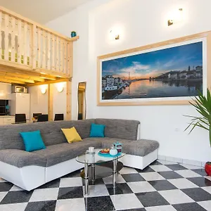 Storia Apartament